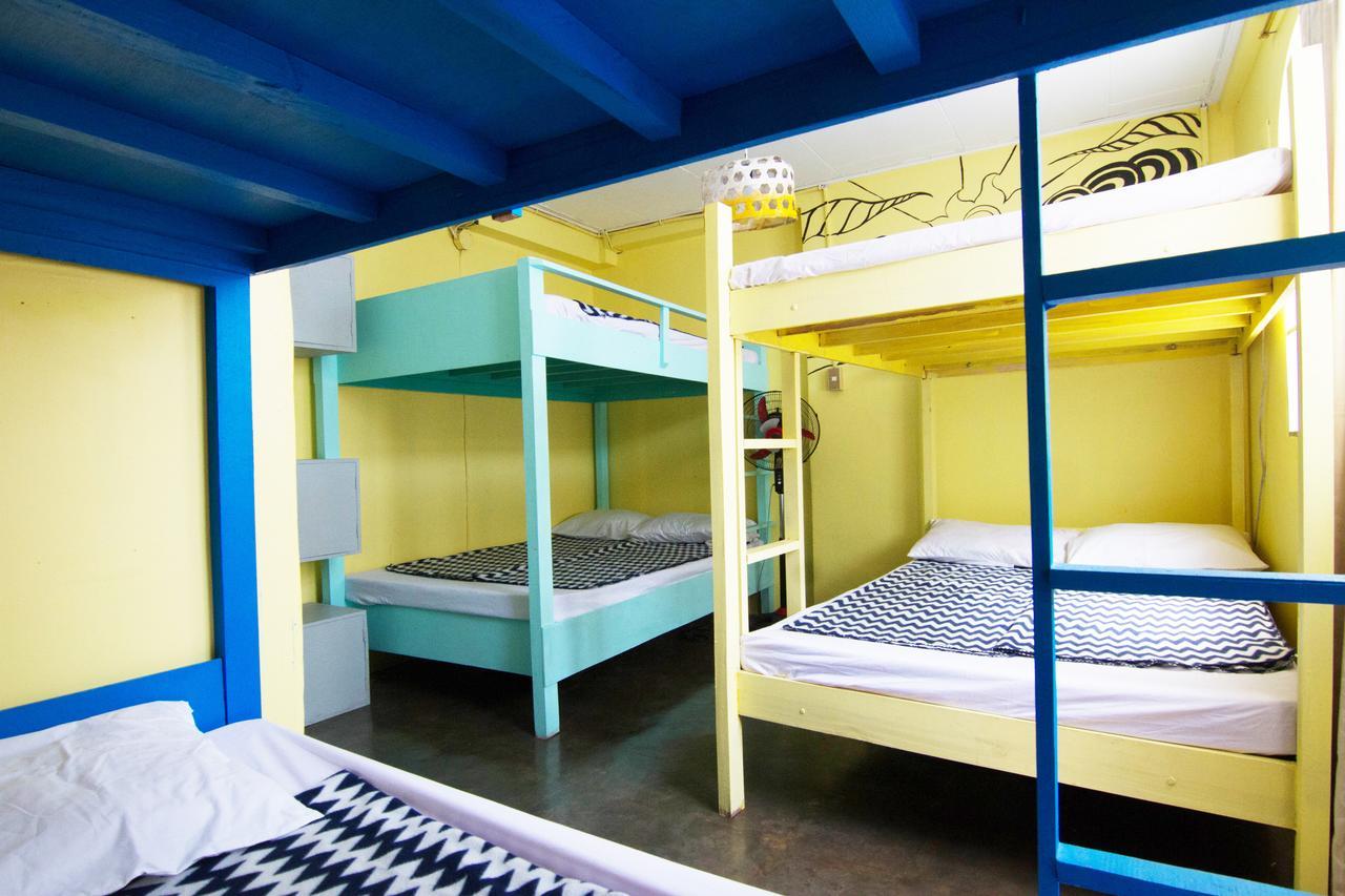 Go Surfari House Hostel Baler Kültér fotó