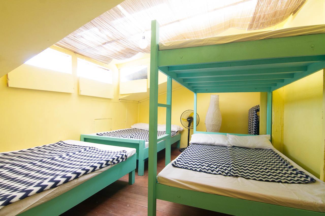 Go Surfari House Hostel Baler Kültér fotó